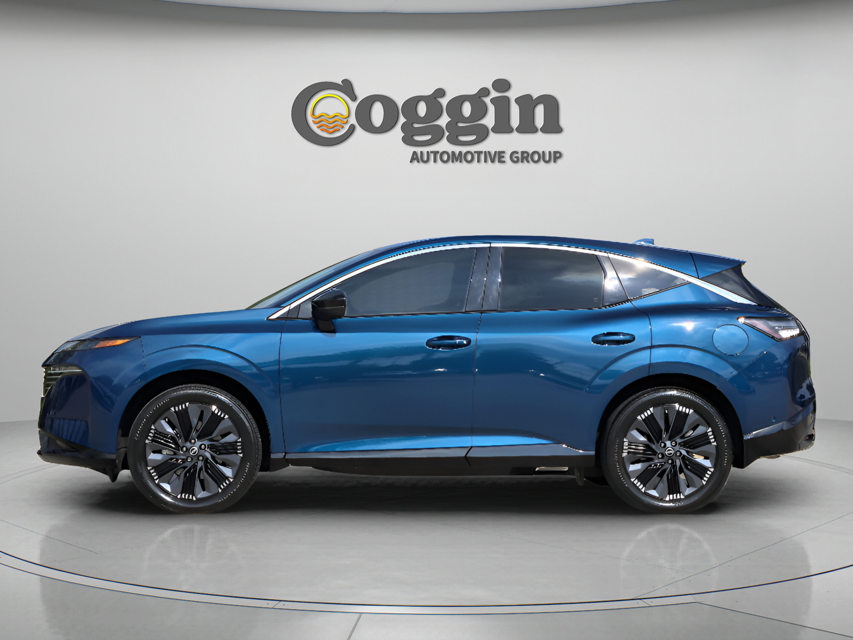 Used 2025 Nissan Murano Platinum w/ Cargo Package AWD/4WD image 2