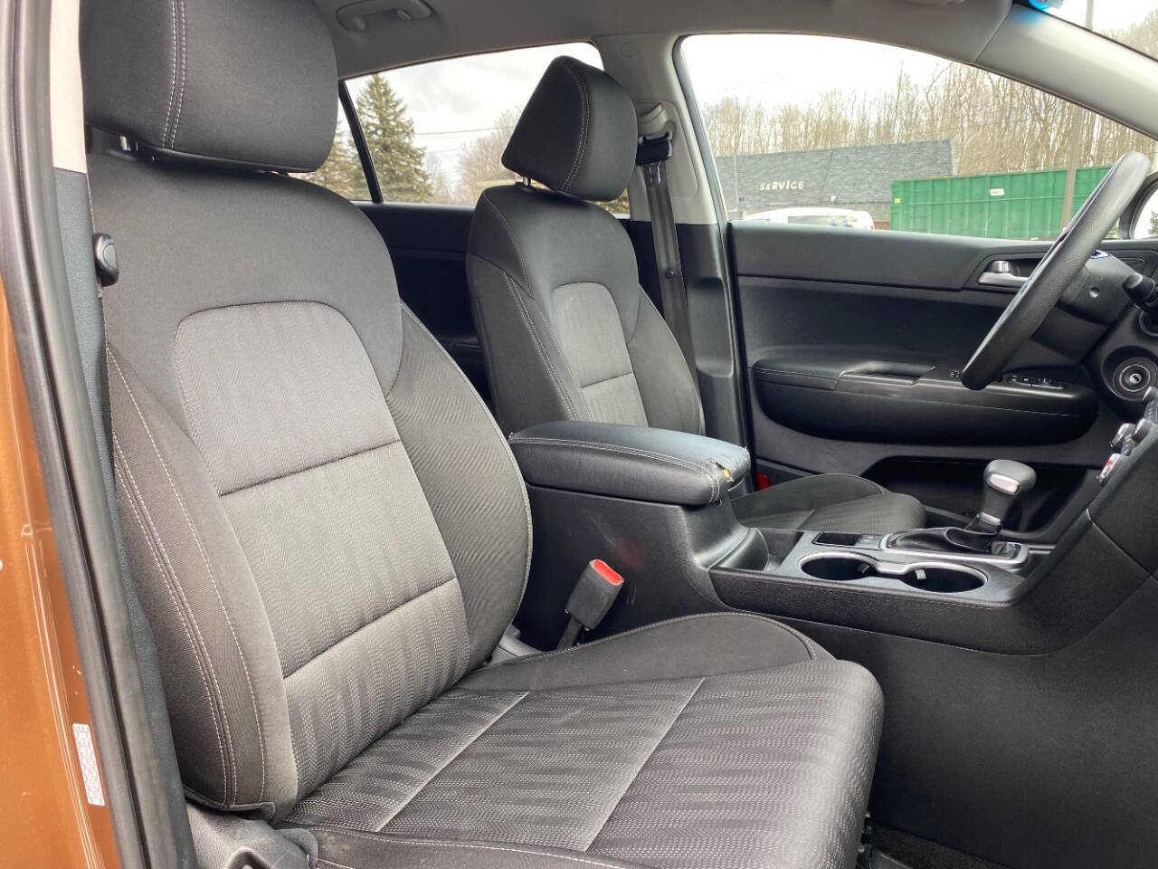 Used 2021 Kia Sportage LX image 17