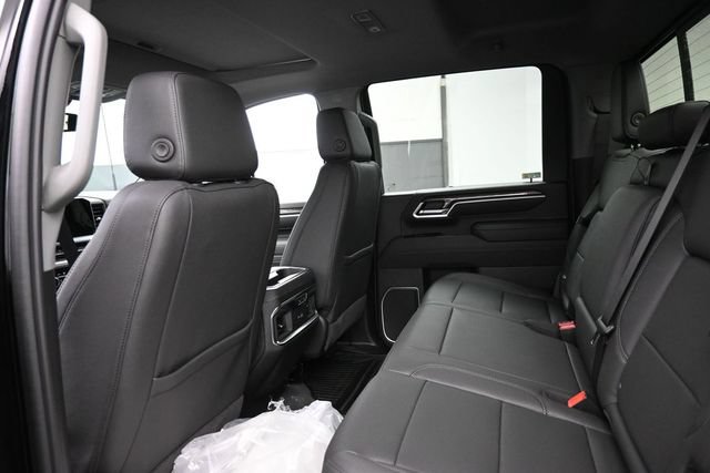 New 2026 Chevrolet Silverado 2500 LTZ w/ LTZ Plus Package AWD/4WD image 9