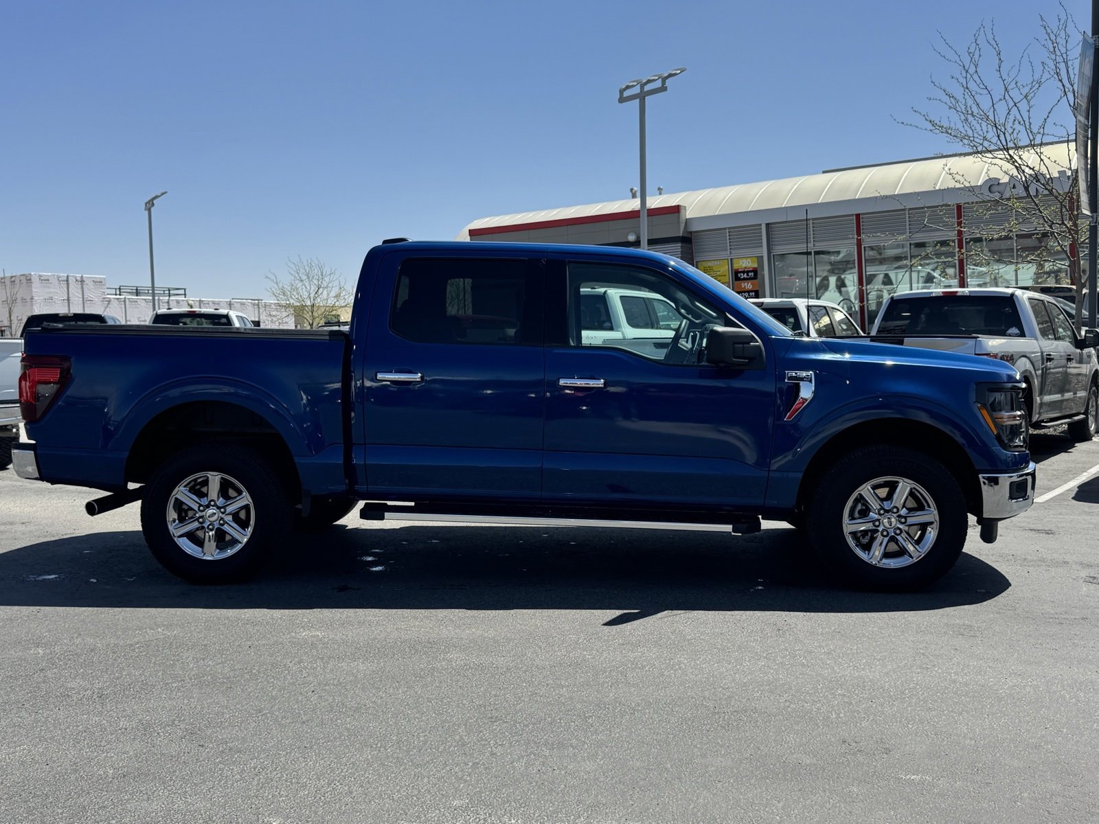 Used 2024 Ford F150 XLT image 5