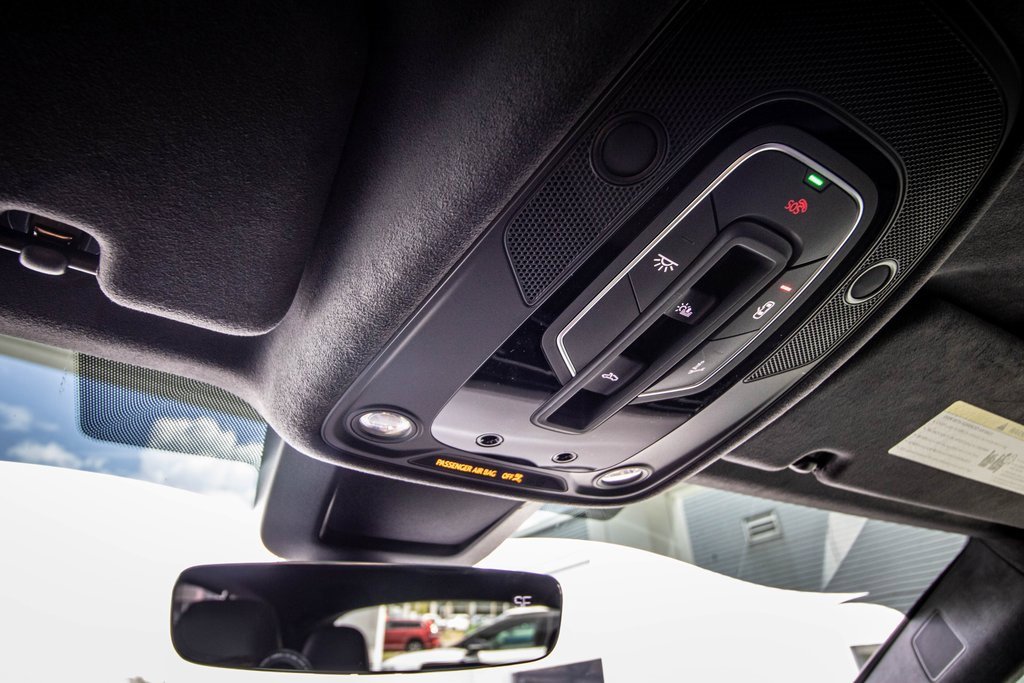 Used 2025 Audi RS Q8 performance image 48