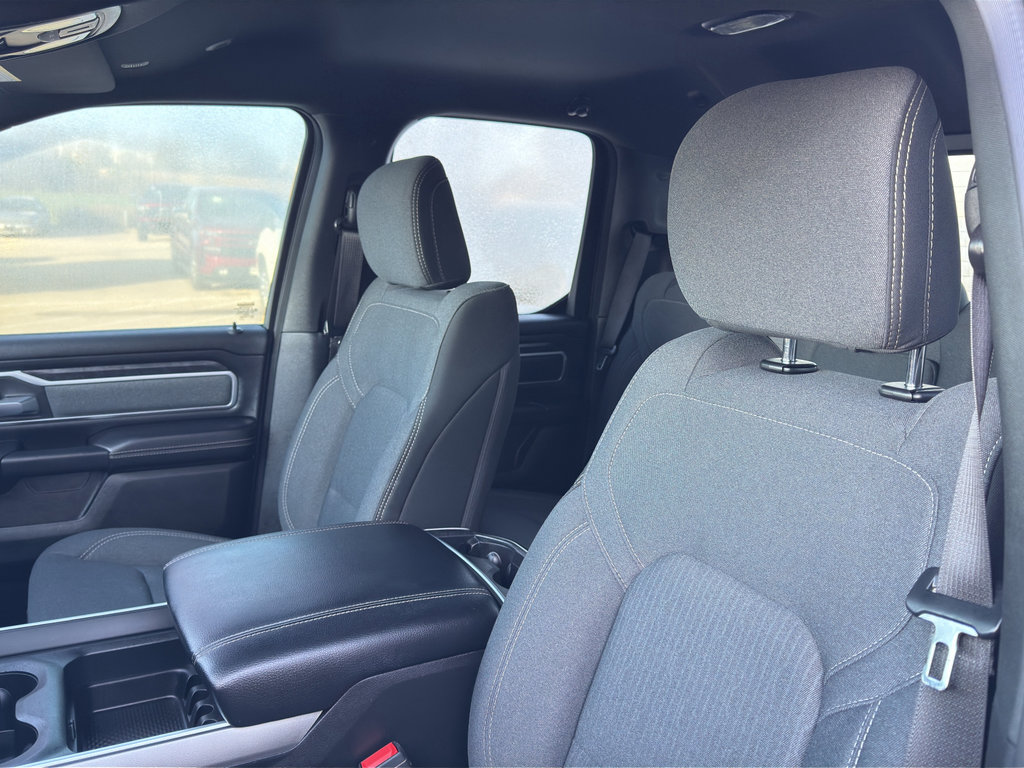 Used 2021 RAM 1500 Big Horn AWD/4WD image 10