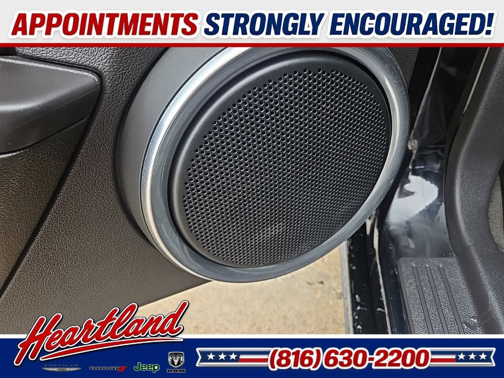 Used 2013 Ford Mustang Shelby GT500 RWD image 38