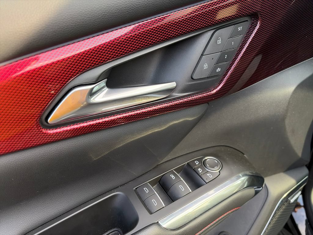 Used 2024 Chevrolet Traverse RS w/ LPO, Floor Liner Package FWD image 17