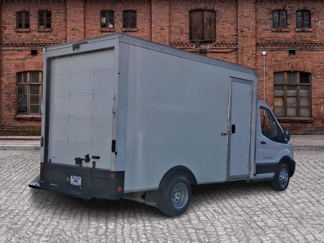 Certified 2022 Ford Transit 350 DRW RWD image 4