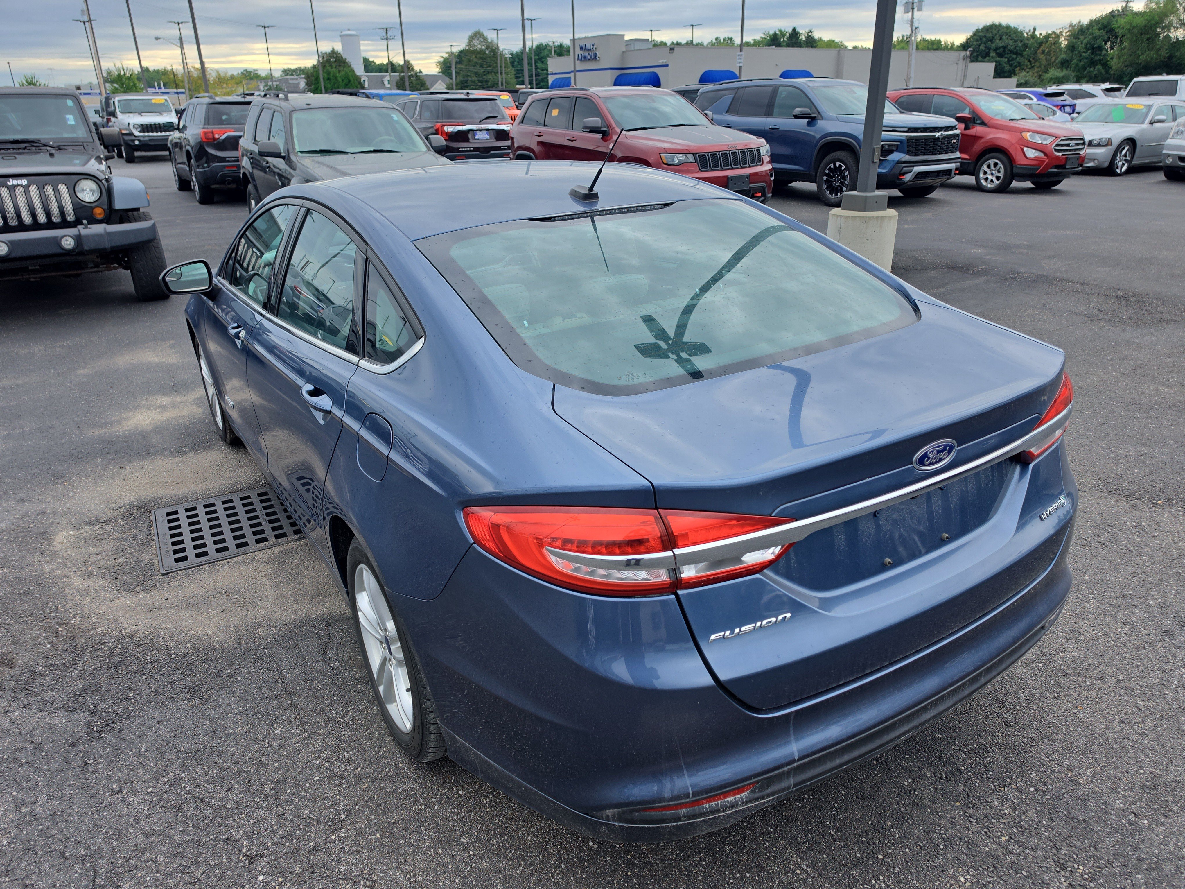 Used 2018 Ford Fusion S FWD image 5
