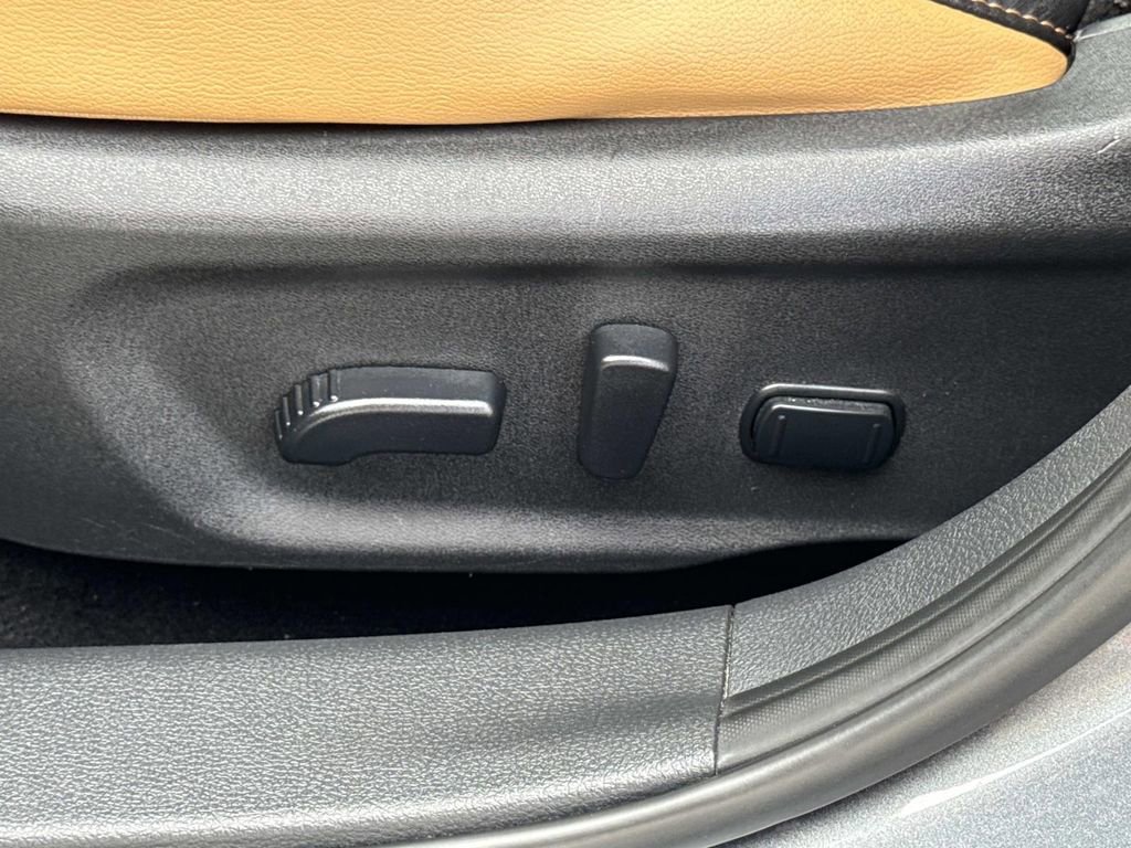 Certified 2022 Nissan Sentra SV w/ SV Premium Package image 18