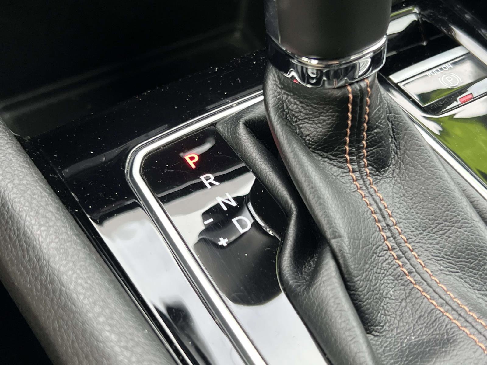 Used 2022 Jeep Compass Limited image 15