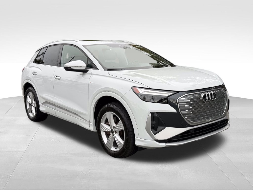 Used 2024 Audi Q4 e-tron Premium AWD/4WD image 4