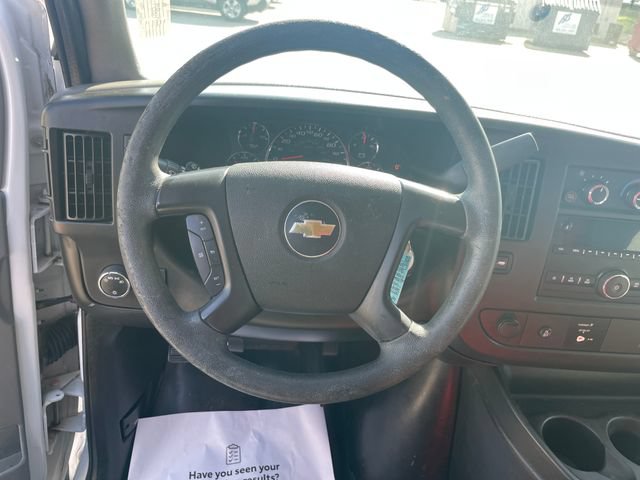 Used 2015 Chevrolet Express 2500 RWD image 23