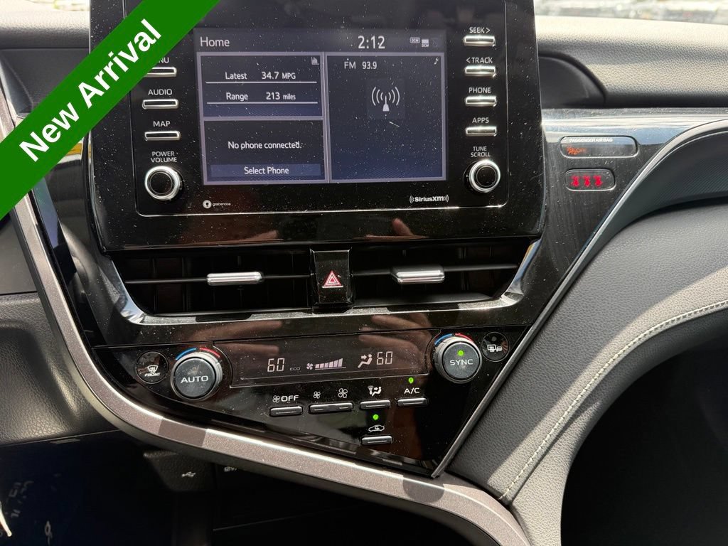 Used 2023 Toyota Camry SE FWD image 14