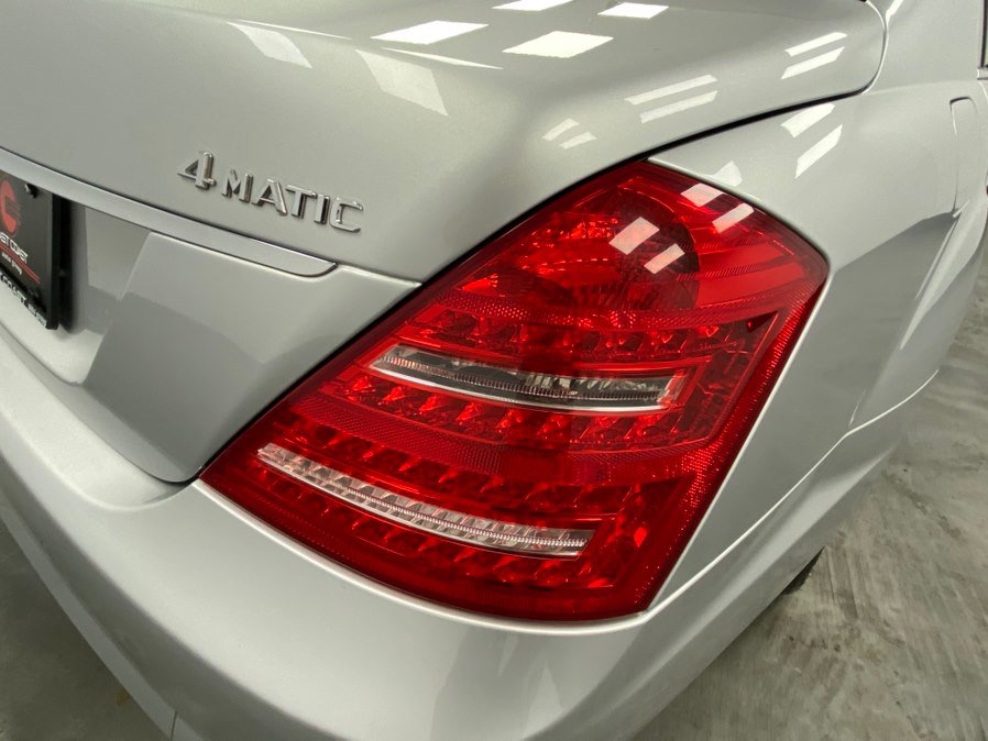 Used 2013 Mercedes-Benz S 550 4MATIC w/ Sport Pkg image 15