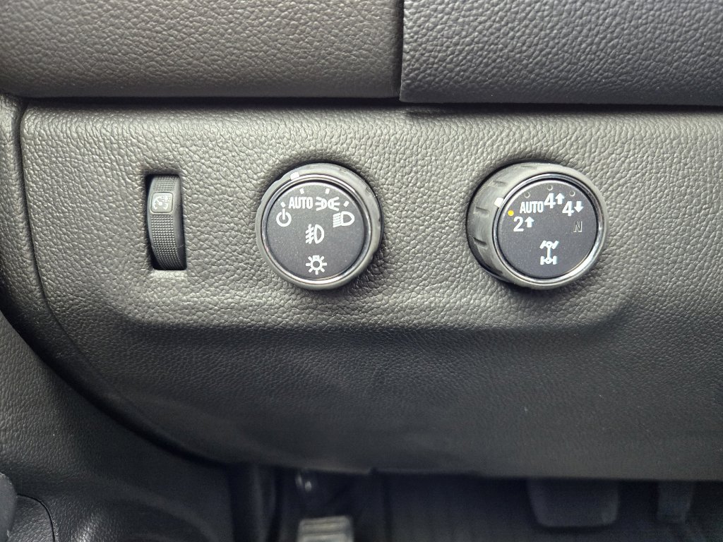 Used 2021 GMC Canyon AT4 w/ Trailering Package image 16