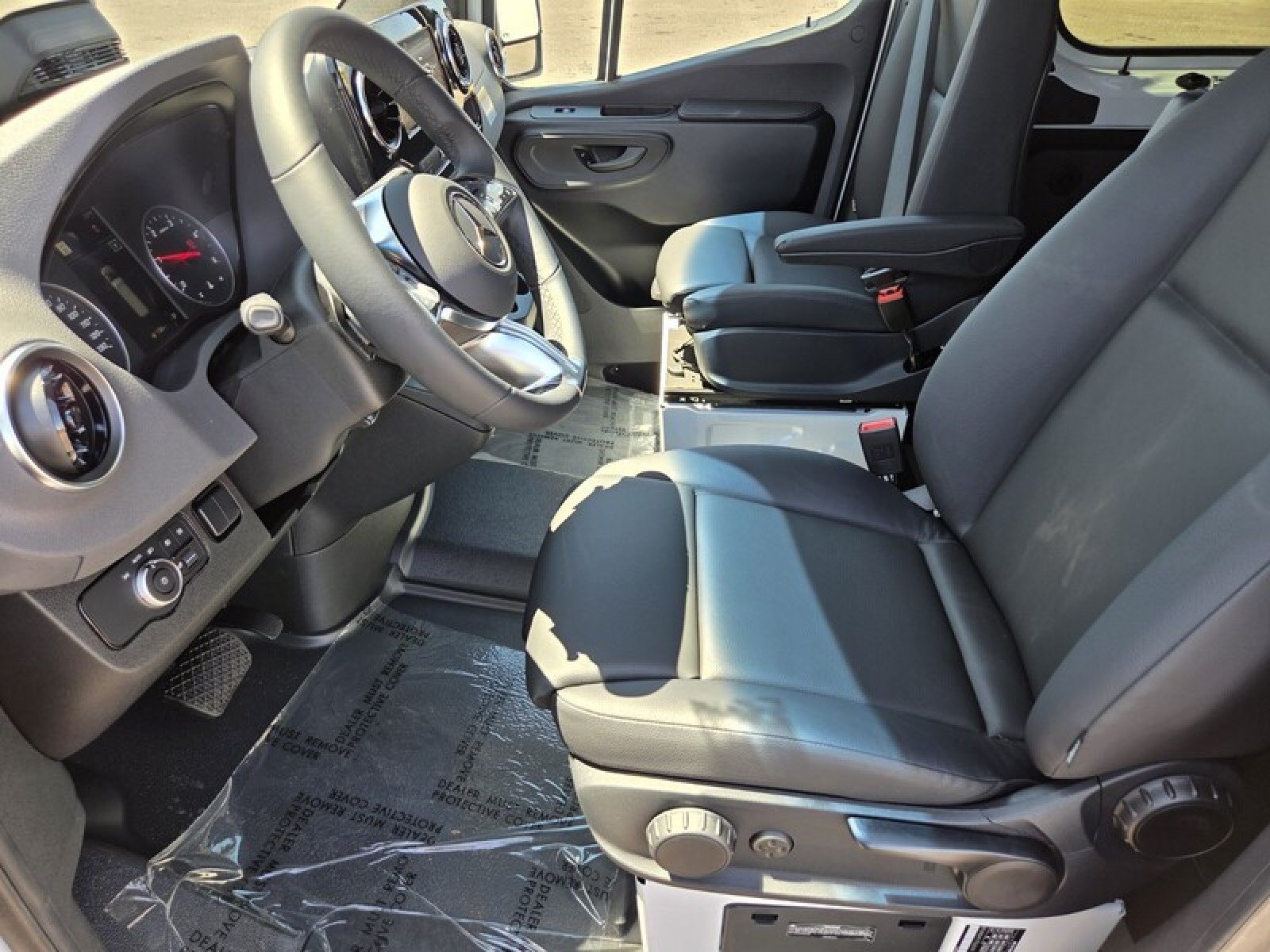 New 2026 Mercedes-Benz Sprinter 2500 image 11