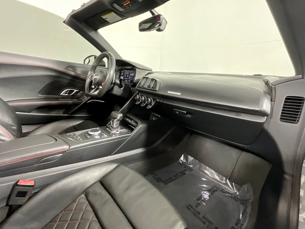 Used 2018 Audi R8 V10 plus image 22