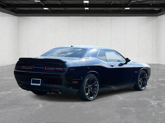 Certified 2021 Dodge Challenger R/T RWD image 5