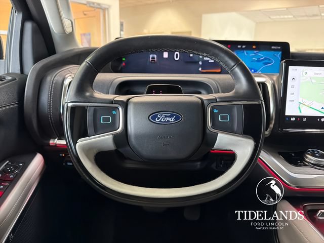 Certified 2025 Ford Expedition Platinum AWD/4WD image 18