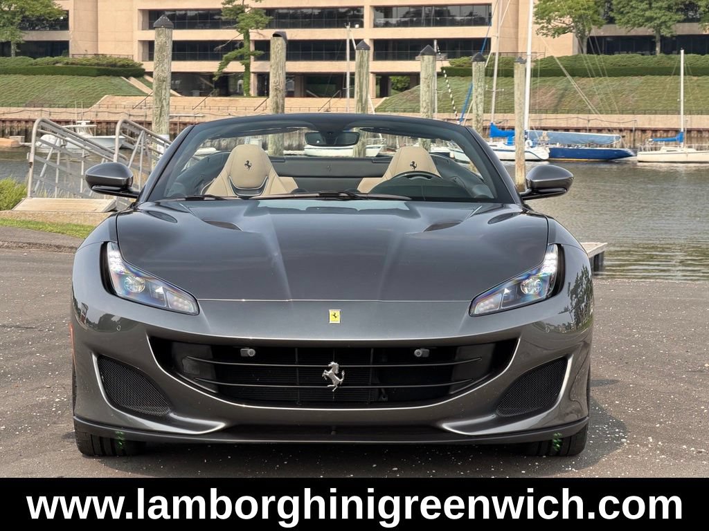 Used 2019 Ferrari Portofino RWD image 8