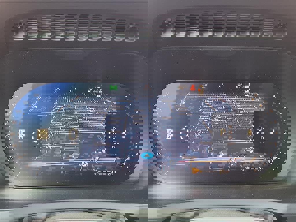 New 2026 Volvo XC90 B6 Ultra w/ Protection Package image 18