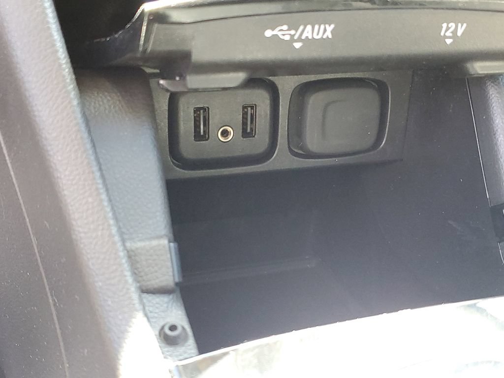 Used 2019 Buick Encore Preferred w/ Safety Package FWD image 19