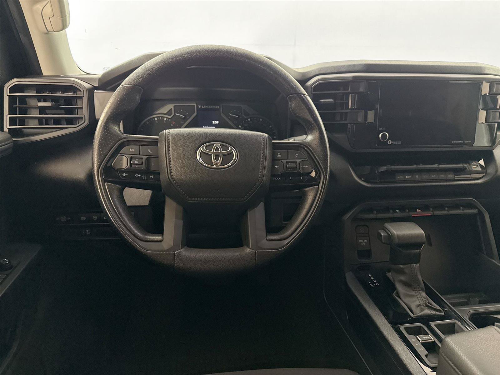 Used 2024 Toyota Tundra SR AWD/4WD image 29