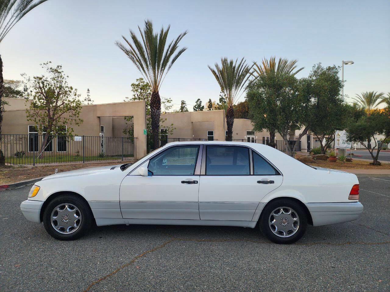 Used 1996 Mercedes-Benz S 420 image 7