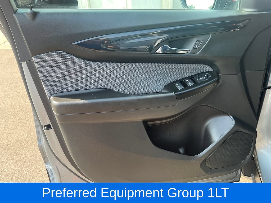 Used 2024 Chevrolet TrailBlazer LT w/ LT Cold Weather Package FWD image 13