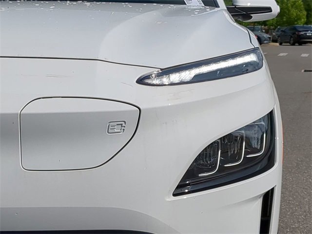 Used 2023 Hyundai Kona Limited image 10