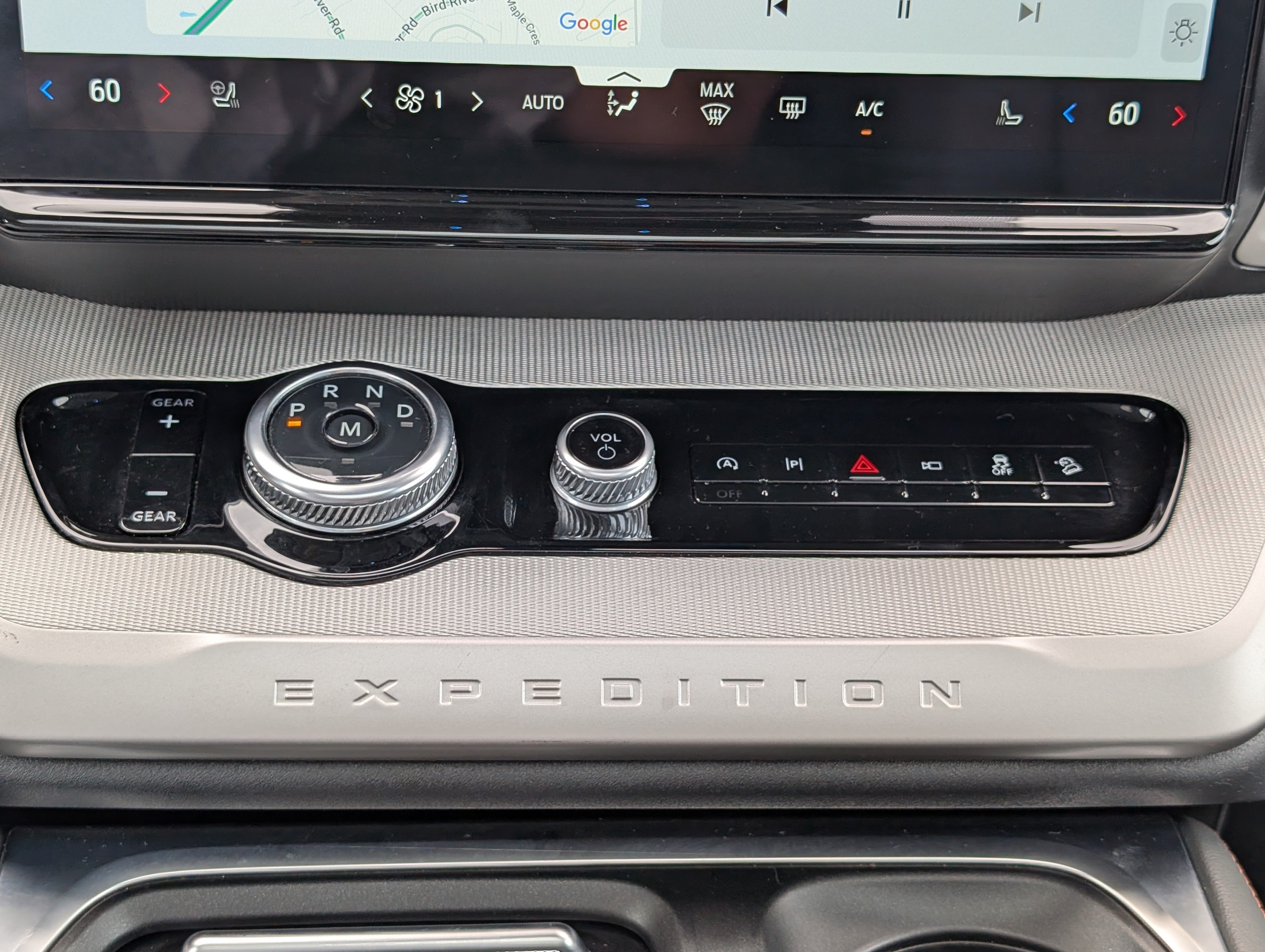 Certified 2025 Ford Expedition Active AWD/4WD image 37