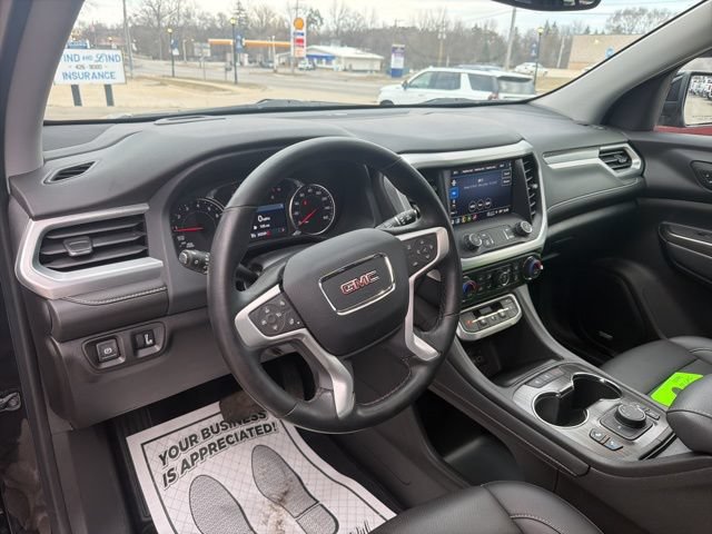 Used 2023 GMC Acadia SLT w/ Preferred Package FWD image 28