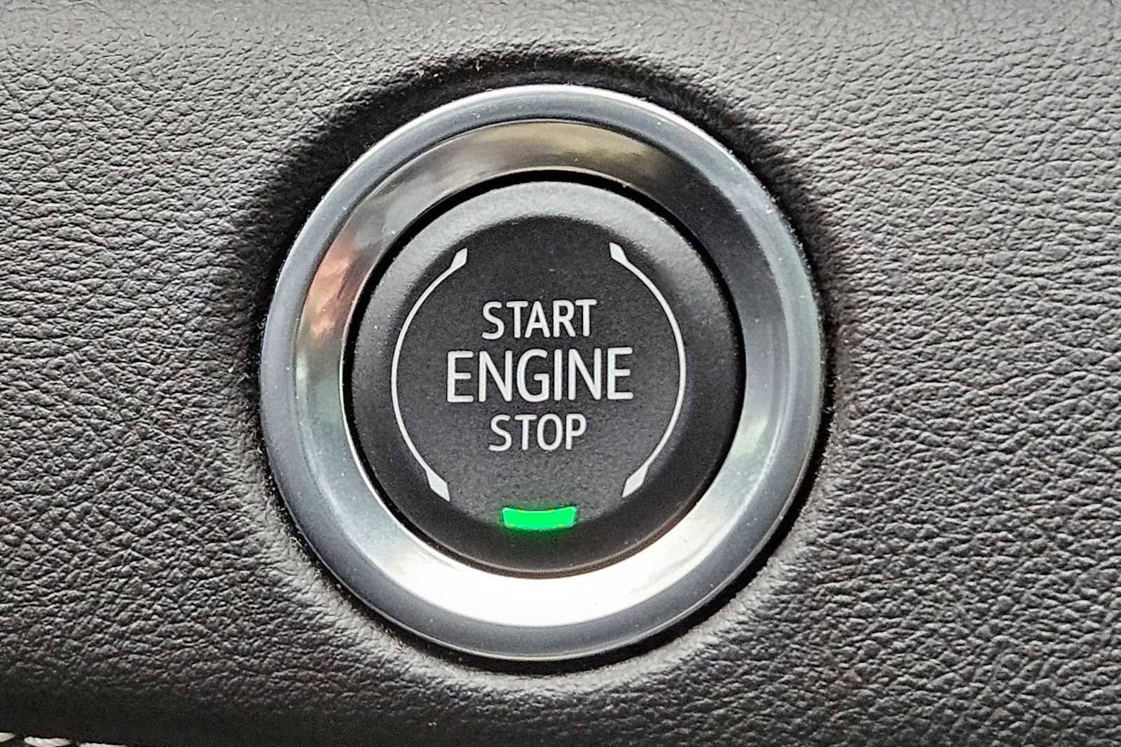 Used 2021 Cadillac Escalade ESV Premium Luxury w/ LPO, Illumination Package RWD image 12