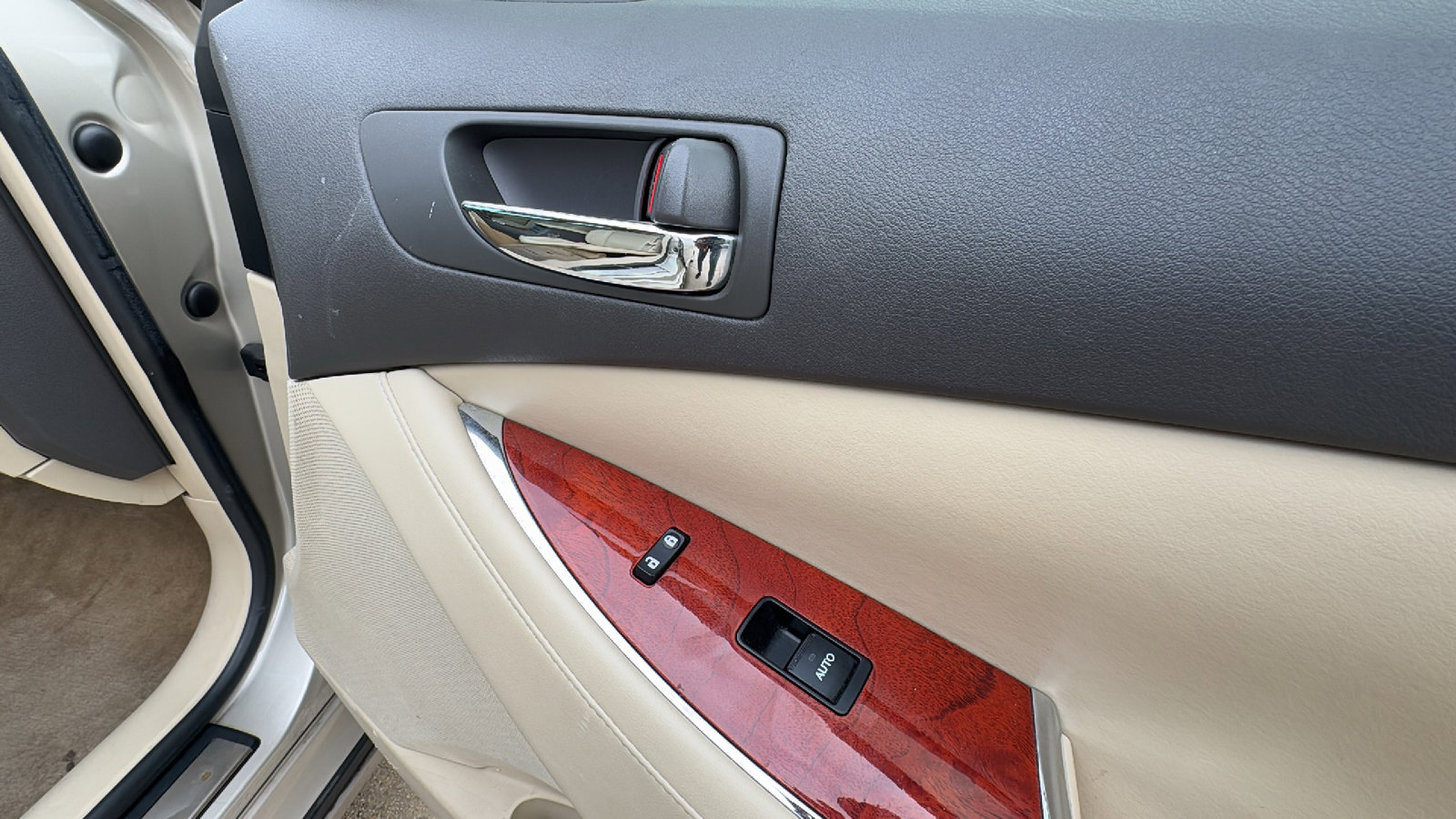 Used 2012 Lexus ES 350 image 28