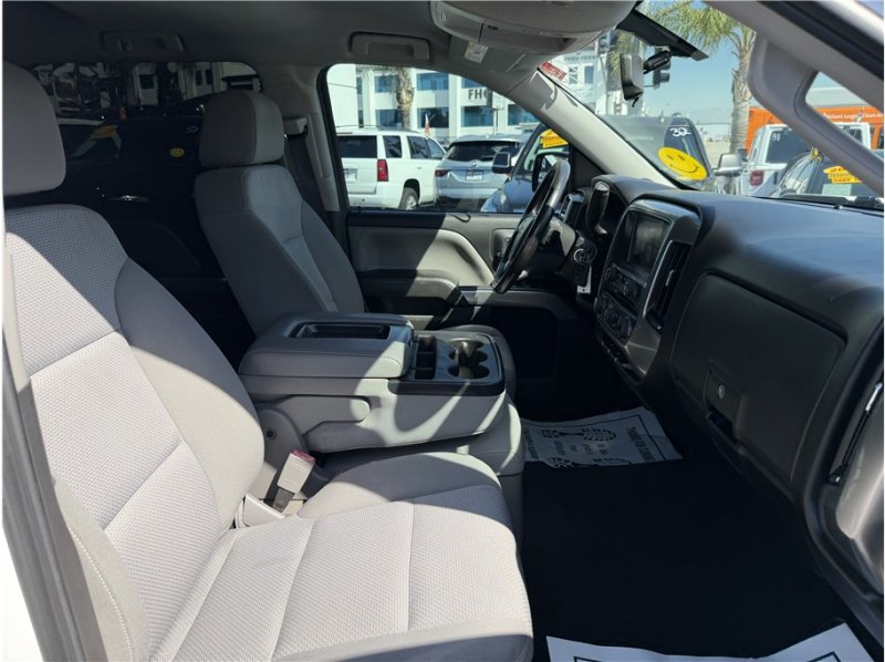 Used 2018 Chevrolet Silverado 1500 LT w/ Texas Edition RWD image 30