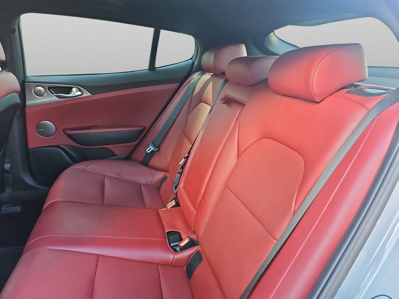 Used 2019 Kia Stinger GT1 RWD image 41