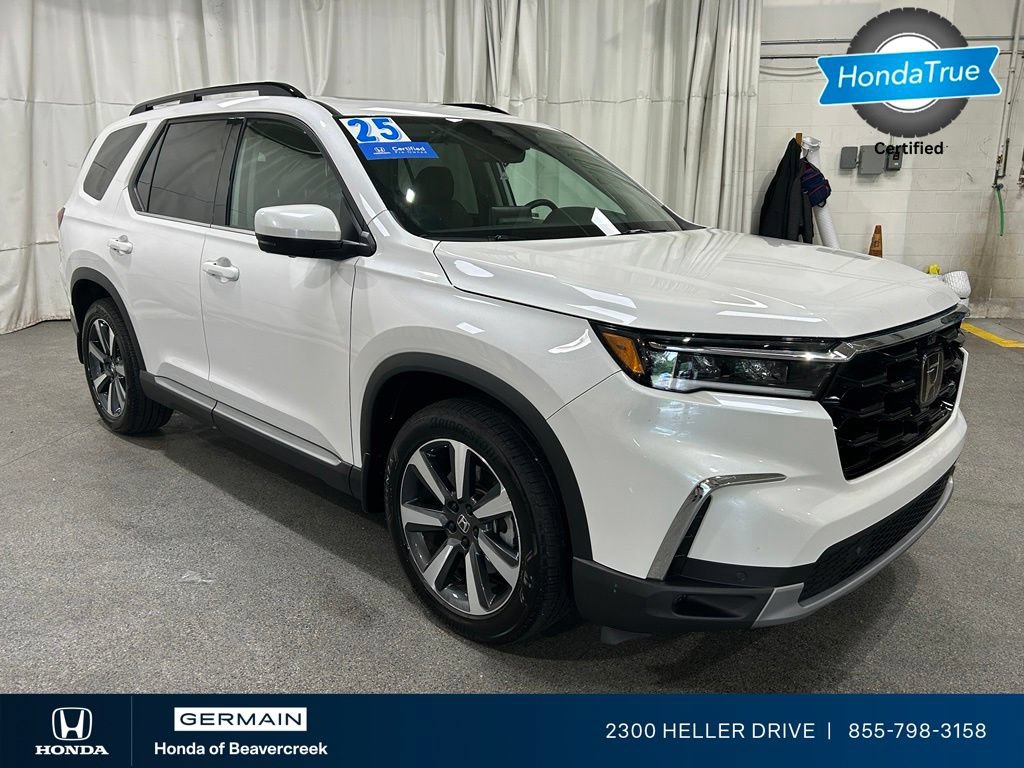 Used 2025 Honda Pilot Elite