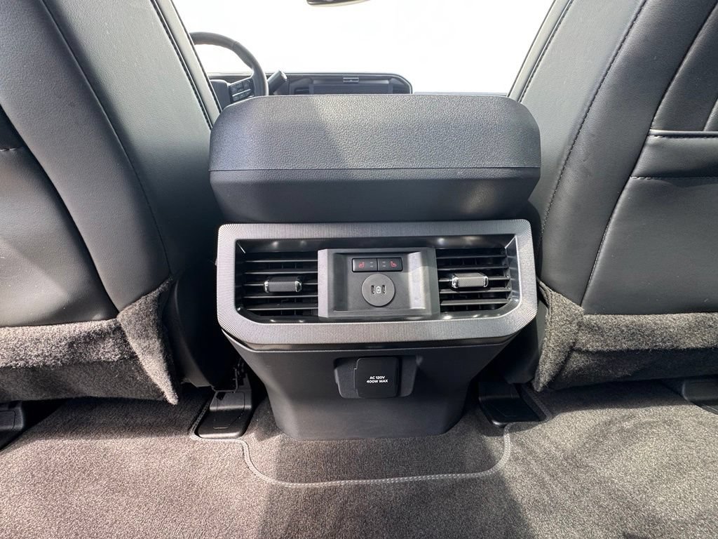 Used 2026 Ford F250 Platinum AWD/4WD image 38