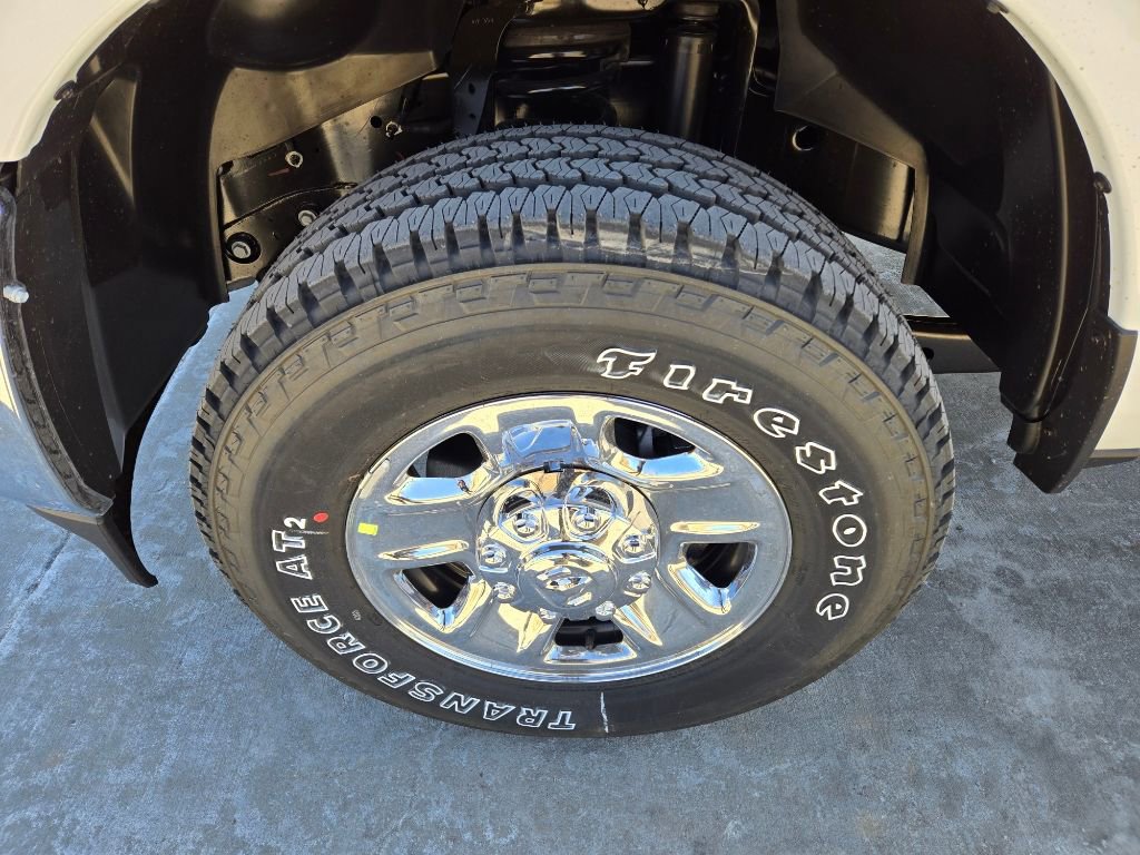 Used 2024 RAM 2500 Tradesman w/ Chrome Appearance Group image 28