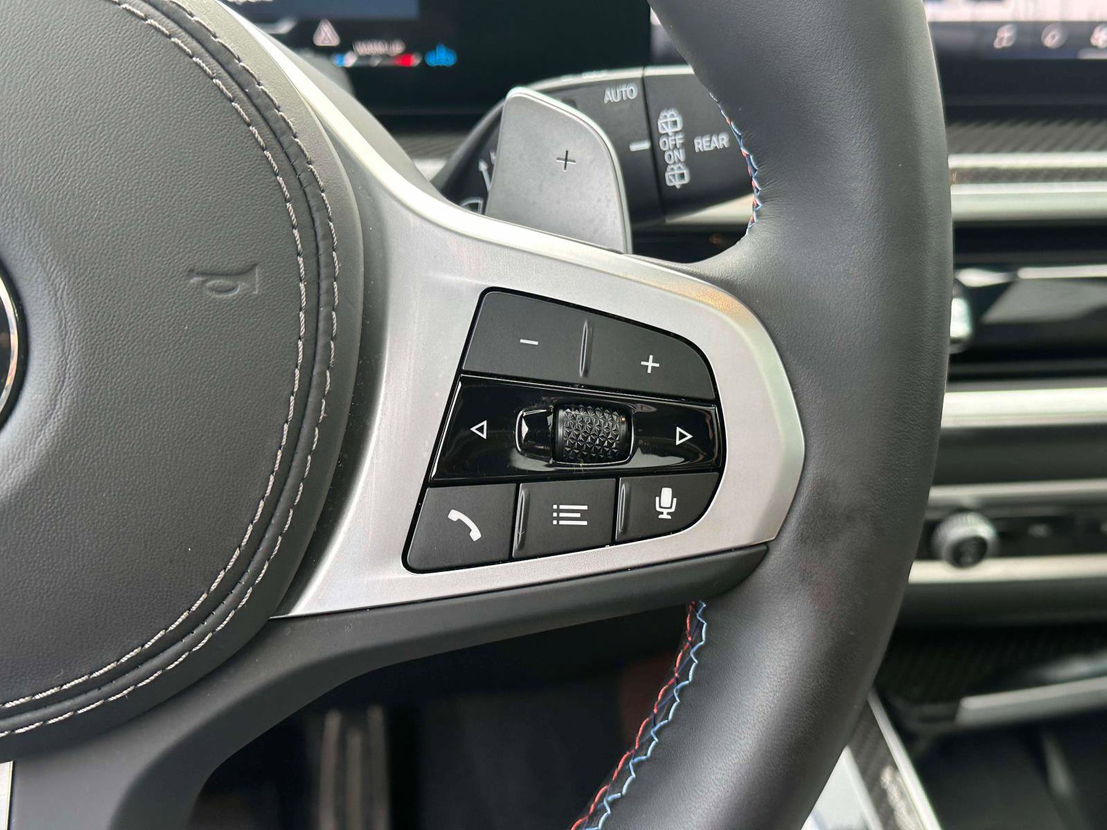 Used 2026 BMW X5 M60i image 24