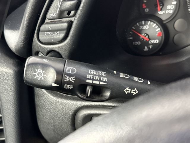 Used 2001 Chevrolet Corvette Convertible w/ Preferred Equipment Group2 image 19