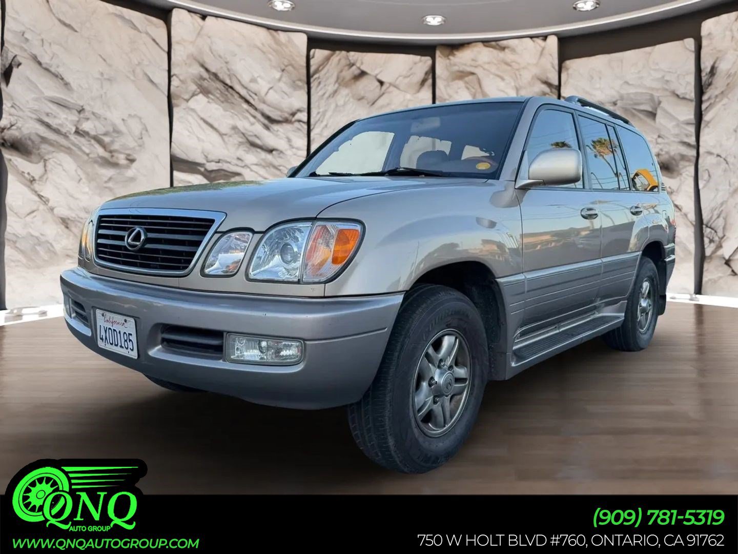 Used 2002 Lexus LX 470 4WD image 1