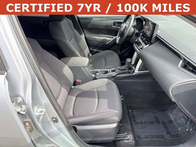 Used 2024 Toyota Corolla Cross LE FWD image 9