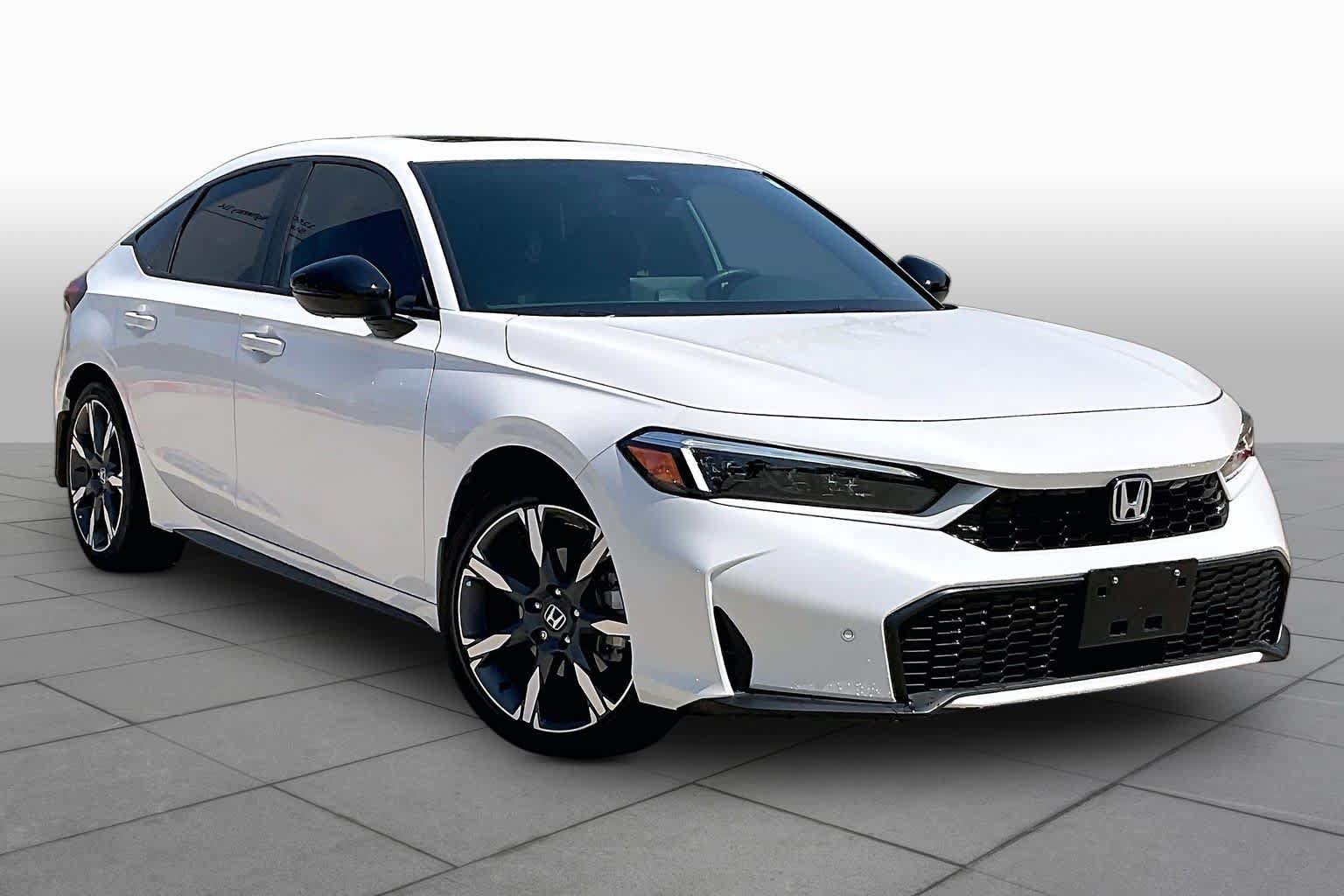 Used 2025 Honda Civic Sport Touring image 3