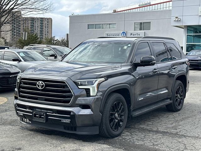 Used 2025 Toyota Sequoia Limited w/ Tow Technology Package image 5