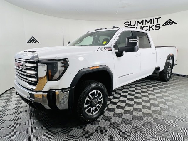 Used 2024 GMC Sierra 3500 SLE image 2