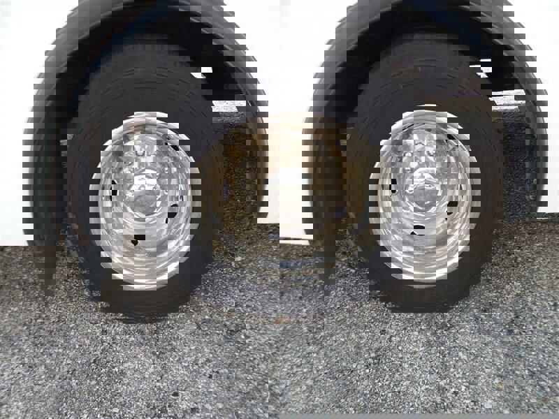 Used 2012 Ford F550 2WD Regular Cab Super Duty w/ Payload Upgrade Pkg image 7