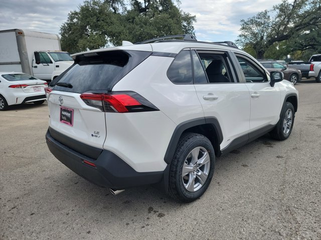 New 2025 Toyota RAV4 LE image 5