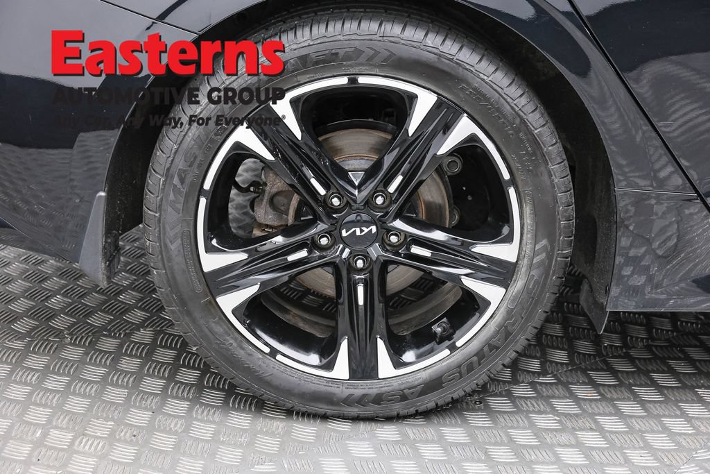 Used 2024 Kia K5 GT-Line AWD/4WD image 31