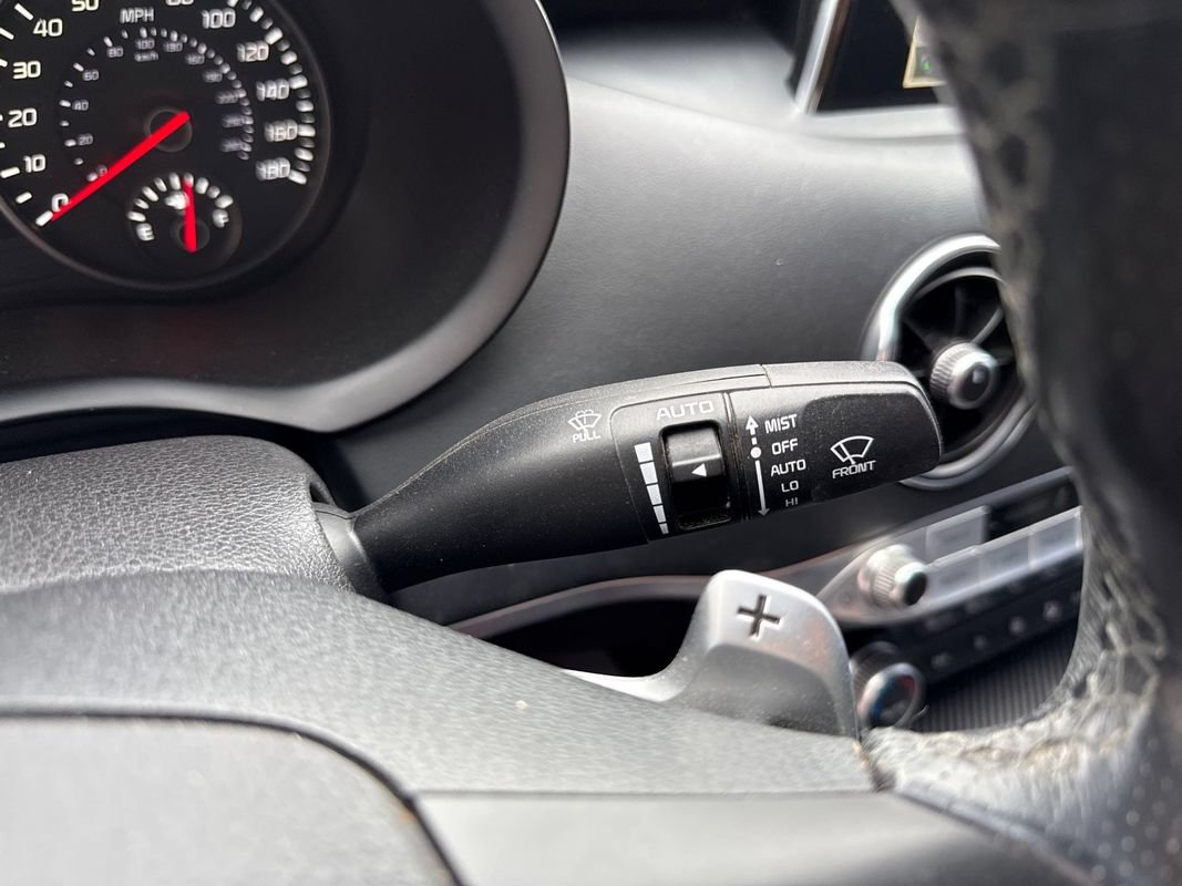 Used 2019 Kia Stinger GT1 AWD/4WD image 50