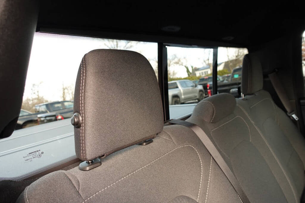 Used 2024 RAM 1500 Tradesman w/ Sport Appearance Package AWD/4WD image 33