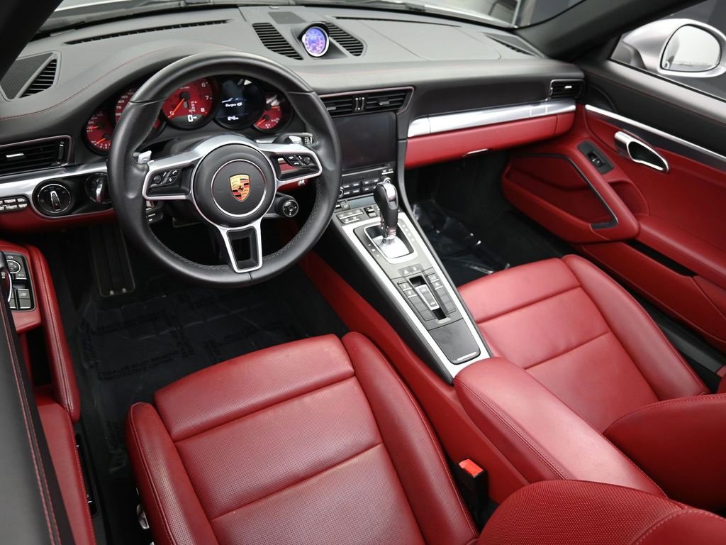 Used 2019 Porsche 911 Targa 4S image 4